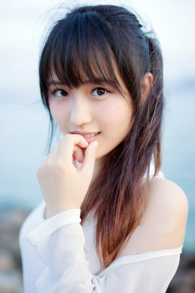 真正的价值并不在人生的舞台上，而在我们扮演的角色中。